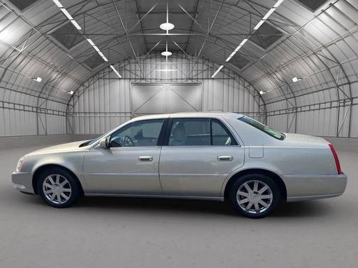 2007 Cadillac DTS Luxury