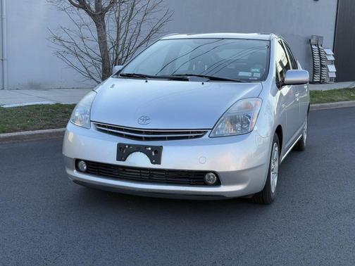Silver 2007 Toyota Prius Touring