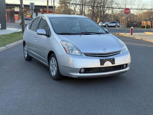 Silver 2007 Toyota Prius Touring