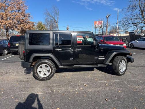 2012 Jeep Wrangler Unlimited Sport
