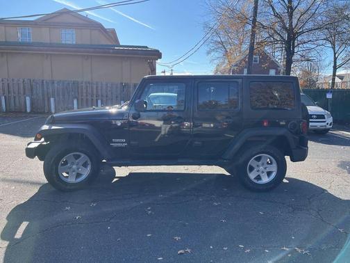 2012 Jeep Wrangler Unlimited Sport
