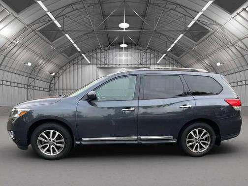 2013 Nissan Pathfinder SL