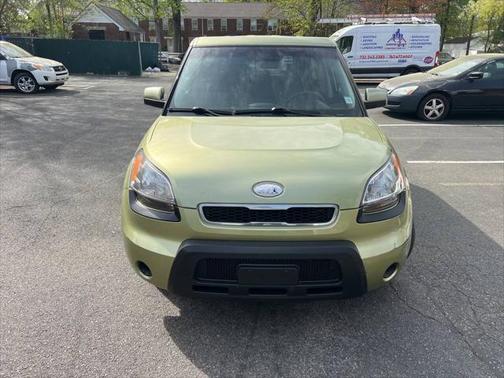 2010 Kia Soul +