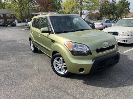 2010 Kia Soul +