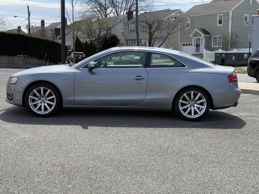 2011 Audi A5 Premium Plus