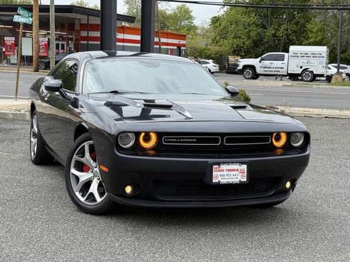 Gray 2016 Dodge Challenger SXT
