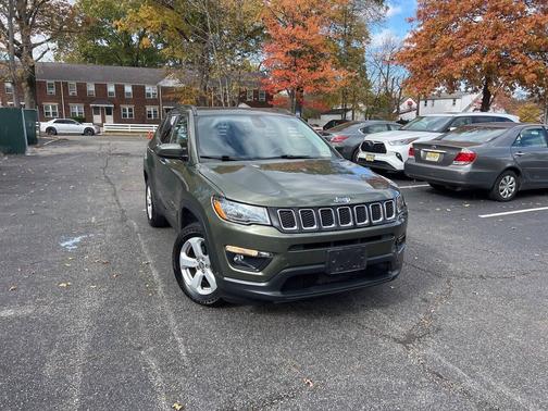 2017 Jeep New Compass Latitude
