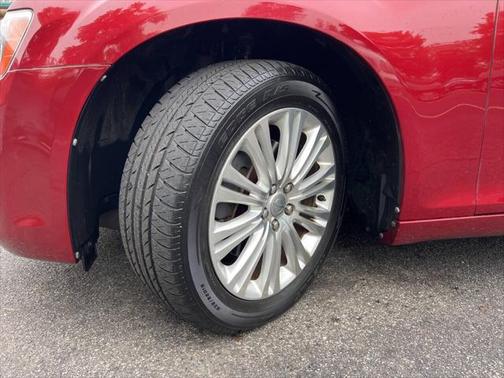 2014 Chrysler 300 S