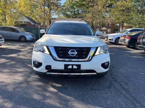 2020 Nissan Pathfinder SL 4WD