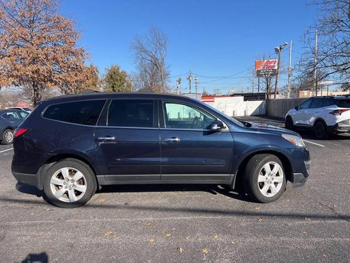 2017 Chevrolet Traverse 1LT