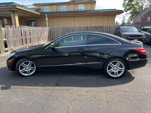 2011 Mercedes-Benz E-Class E 350 2dr Coupe