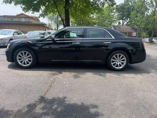 2012 Chrysler 300 Limited