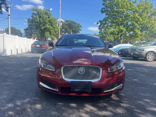 2012 Jaguar XF Portfolio
