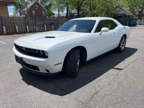 2016 Dodge Challenger SXT