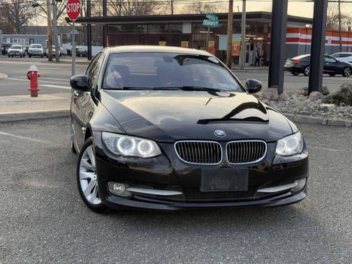Black 2011 BMW 328 xDrive