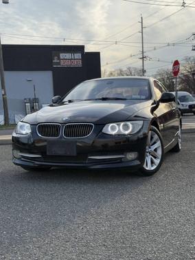 Black 2011 BMW 328 xDrive