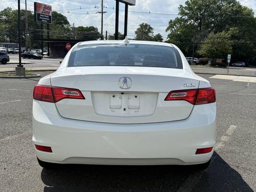 White 2013 Acura ILX 2.0L Technology