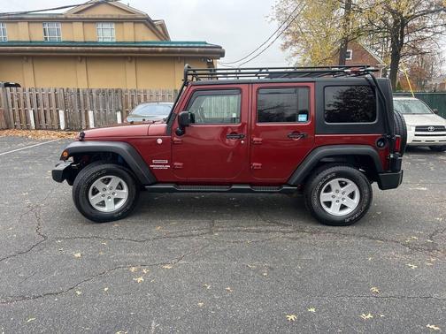 2010 Jeep Wrangler Unlimited Sport