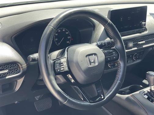 Platinum White Pearl 2023 Honda HR-V