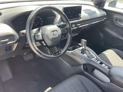 Platinum White Pearl 2023 Honda HR-V