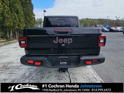 Black Clearcoat 2026 Jeep Gladiator Rubicon