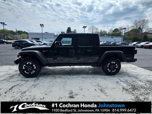 Black Clearcoat 2026 Jeep Gladiator Rubicon