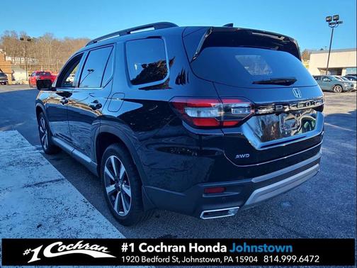 2023 Honda Pilot Touring 8-Passenger