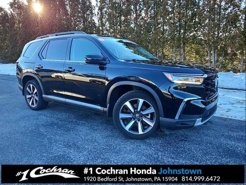 2023 Honda Pilot Touring 8-Passenger