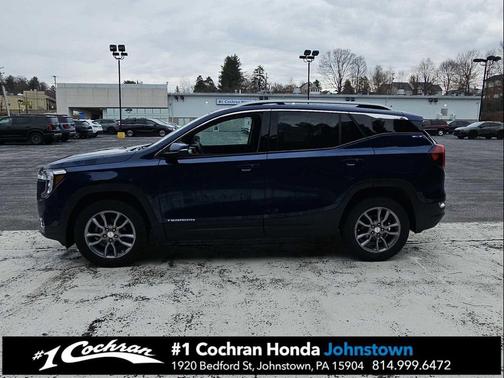 2023 GMC Terrain SLT