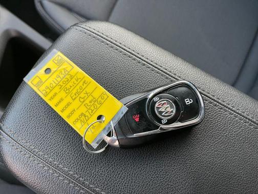 Cinnabar Metallic 2022 Buick Encore GX Preferred