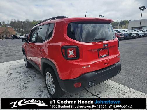 Colorado Red Clearcoat 2022 Jeep Renegade Latitude