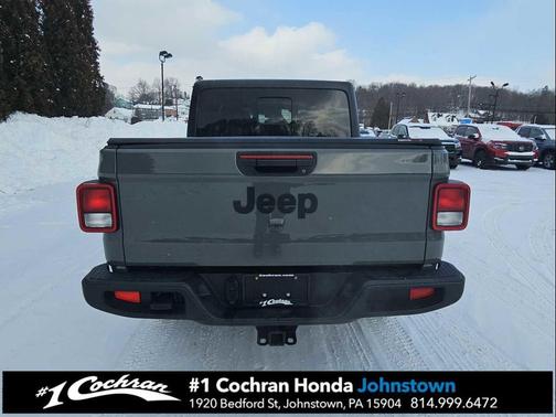 2022 Jeep Gladiator Sport S