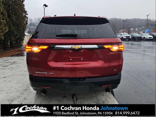 2022 Chevrolet Traverse LT Leather