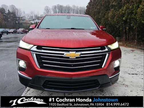 2022 Chevrolet Traverse LT Leather