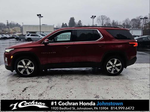 2022 Chevrolet Traverse LT Leather