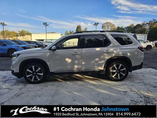 2023 Honda Pilot AWD Elite