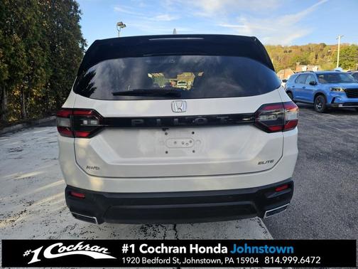 2023 Honda Pilot AWD Elite