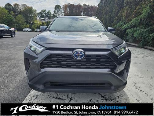2022 Toyota RAV4 Hybrid XLE