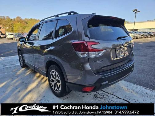 2023 Subaru Forester Premium