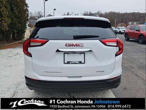 2022 GMC Terrain SLE