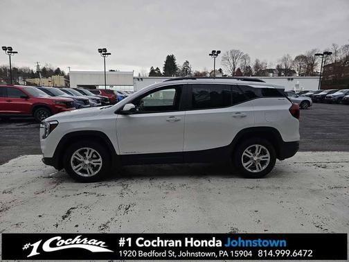 2022 GMC Terrain SLE