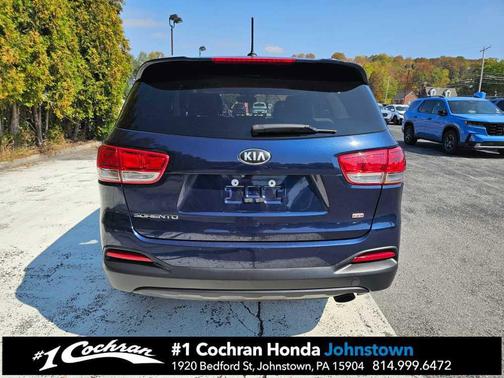 2017 Kia Sorento LX
