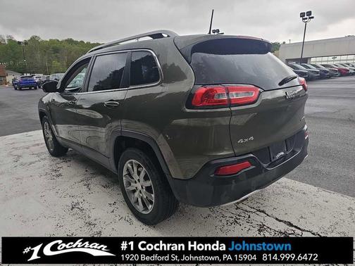 Olive Green Pearlcoat 2018 Jeep Cherokee Limited