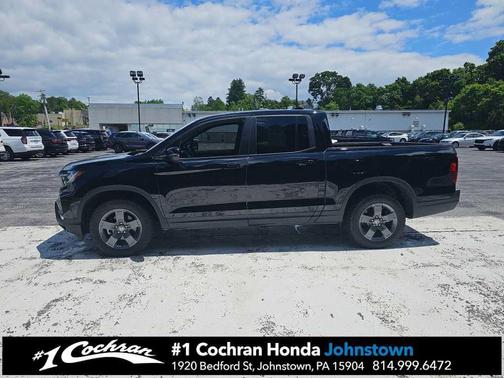 Crystal Black Pearl 2025 Honda Ridgeline TrailSport