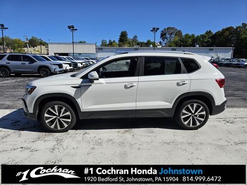2024 Volkswagen Taos 1.5T SE