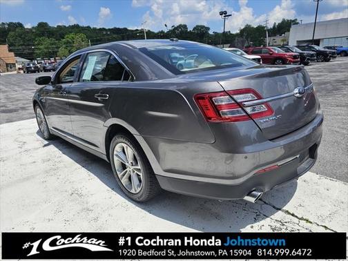 2014 Ford Taurus SEL