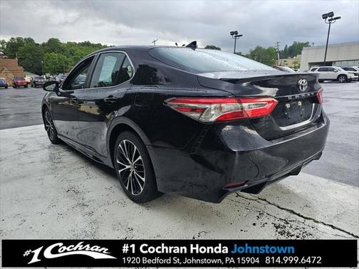 2020 Toyota Camry SE