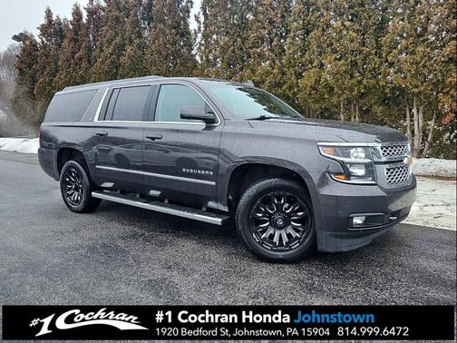 2017 Chevrolet Suburban LT