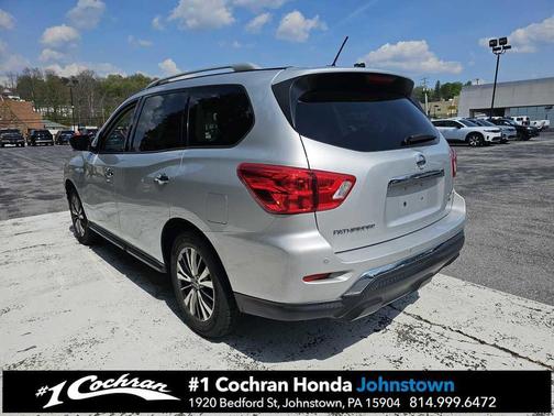 Brilliant Silver 2018 Nissan Pathfinder SL