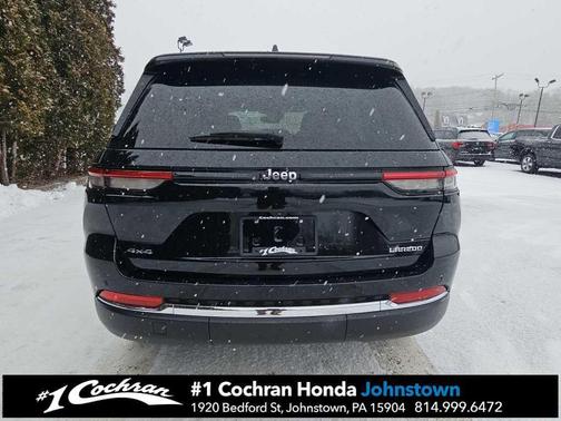 2023 Jeep Grand Cherokee Laredo